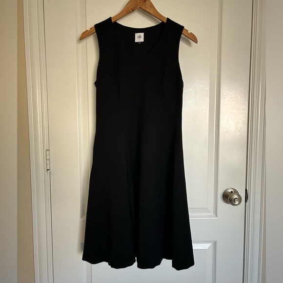 CAbi‎ Women’s Black Ponte Performance Fit and Flare Sleeveless Dress Small #3649 - Picture 3 of 10